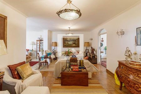 Casa à venda com 8 quartos, 399m² em Morumbi, São Paulo