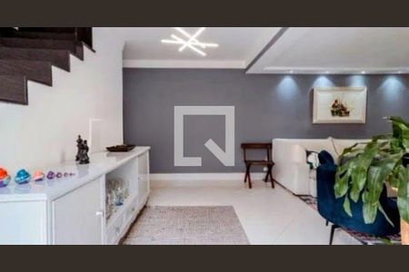 Casa à venda com 3 quartos, 169m² em Vila Gomes Cardim, São Paulo