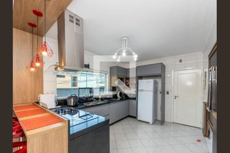 Casa à venda com 3 quartos, 111m² em Vila Prudente, São Paulo