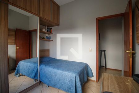 Quarto 1 de apartamento à venda com 3 quartos, 71m² em Grajaú, Rio de Janeiro