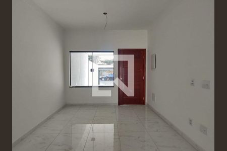 Casa à venda com 3 quartos, 110m² em Vila Prudente, São Paulo