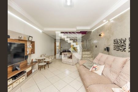 Casa à venda com 3 quartos, 182m² em Vila Bela, São Paulo