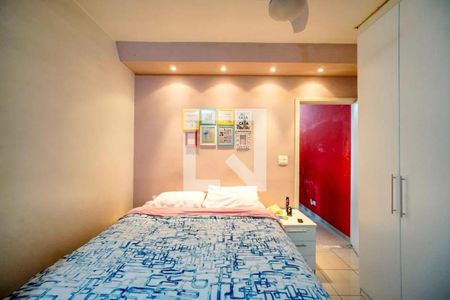 Casa à venda com 3 quartos, 180m² em Chácara Seis de Outubro, São Paulo