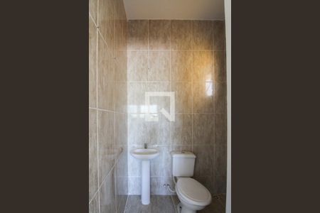 Banheiro da Suíte de casa para alugar com 3 quartos, 110m² em Letícia, Belo Horizonte