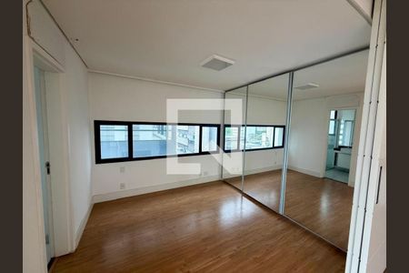 Apartamento à venda com 1 quarto, 66m² em Vila Olímpia, São Paulo