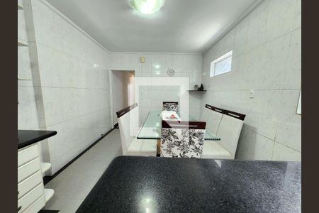 Casa à venda com 3 quartos, 180m² em Vila Regente Feijó, São Paulo