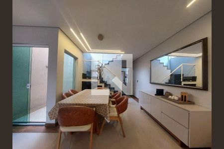 Casa à venda com 3 quartos, 140m² em Jardim Vila Formosa, São Paulo