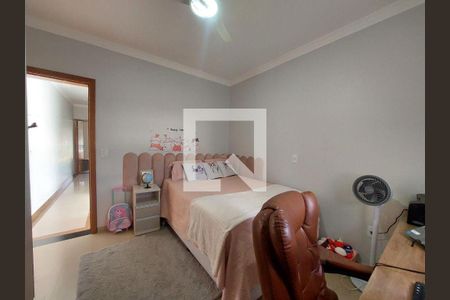 Casa à venda com 3 quartos, 140m² em Jardim Vila Formosa, São Paulo