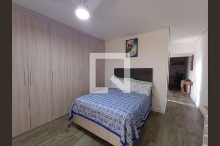 Casa à venda com 5 quartos, 250m² em Vila Guilhermina, São Paulo