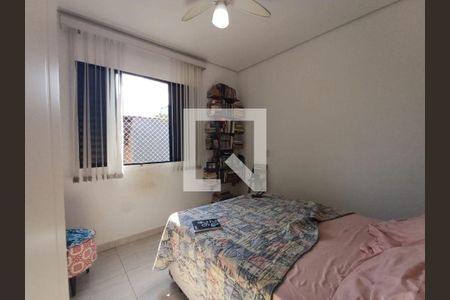 Casa à venda com 5 quartos, 250m² em Vila Guilhermina, São Paulo