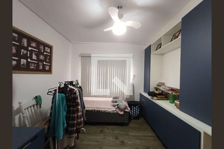 Casa à venda com 5 quartos, 250m² em Vila Guilhermina, São Paulo