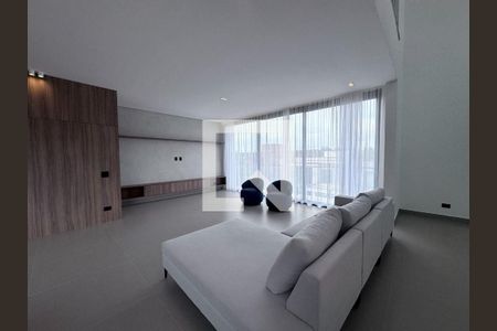 Casa para alugar com 4 quartos, 421m² em Granja Viana, Cotia