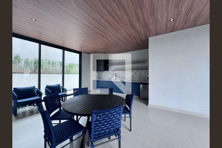 Casa para alugar com 4 quartos, 421m² em Granja Viana, Cotia