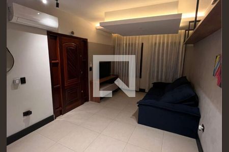 Casa à venda com 3 quartos, 161m² em Vila Salete, São Paulo