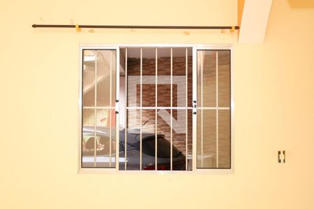 Quarto 1 de casa para alugar com 2 quartos, 100m² em Parque Savoi City, São Paulo