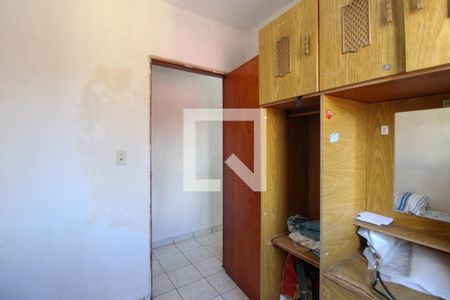 Quarto 2 de casa à venda com 4 quartos, 160m² em Parque Arariba, São Paulo