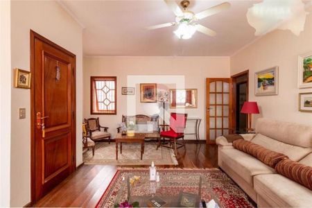 Casa à venda com 3 quartos, 250m² em Jardim Monte Kemel, São Paulo