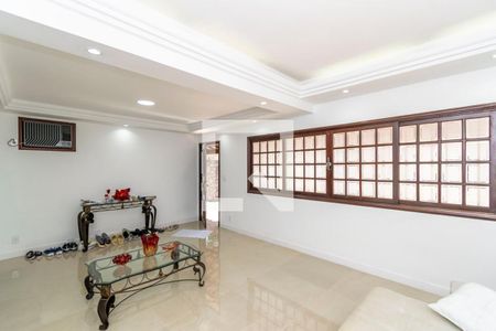 Sala de casa para alugar com 3 quartos, 250m² em Vila da Penha, Rio de Janeiro