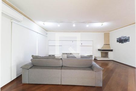 Casa de Condomínio à venda com 3 quartos, 372m² em Jardim Daysy, São Paulo