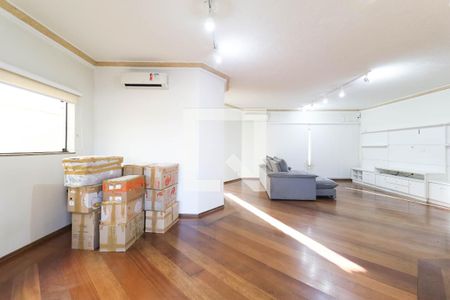 Casa de Condomínio à venda com 3 quartos, 372m² em Jardim Daysy, São Paulo