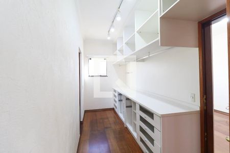 Casa de Condomínio à venda com 3 quartos, 372m² em Jardim Daysy, São Paulo