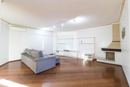 Casa de Condomínio à venda com 3 quartos, 372m² em Jardim Daysy, São Paulo