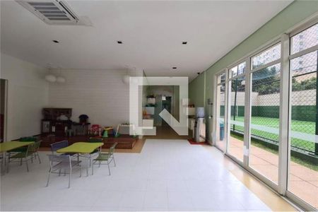 Apartamento para alugar com 4 quartos, 165m² em Moema, São Paulo