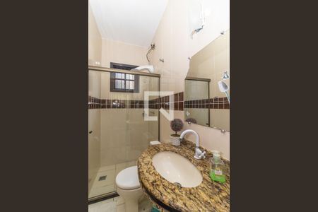 Banheiro de casa à venda com 3 quartos, 330m² em Realengo, Rio de Janeiro