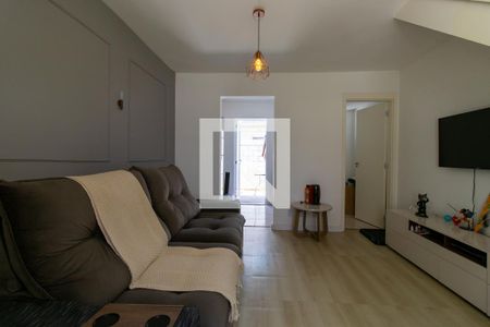 Sala de casa de condomínio para alugar com 2 quartos, 60m² em Bairro Jardim Nossa Senhora das Graças, Cotia