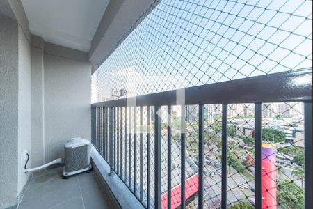 Varanda de kitnet/studio à venda com 1 quarto, 30m² em Vila Cordeiro, São Paulo