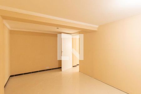 Quarto 1 de casa para alugar com 3 quartos, 300m² em Pilarzinho, Curitiba