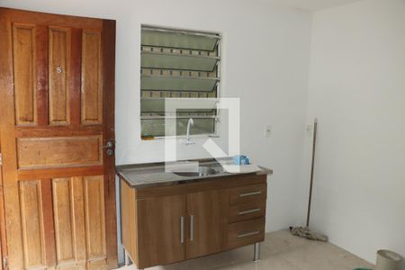 Sala/cozinha de casa para alugar com 1 quarto, 85m² em Granja Carolina, Cotia