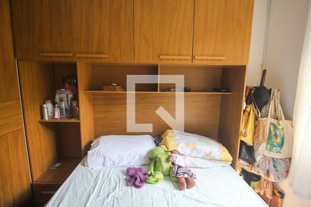 Quarto 1 de apartamento para alugar com 2 quartos, 47m² em Parque Munhoz, São Paulo