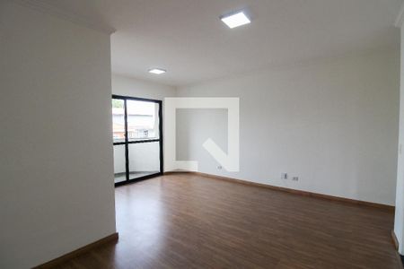 Sala de apartamento para alugar com 3 quartos, 70m² em Vila Indiana, São Paulo