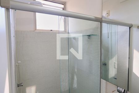 Banheiro da Suíte de apartamento para alugar com 1 quarto, 73m² em Centro, Belo Horizonte