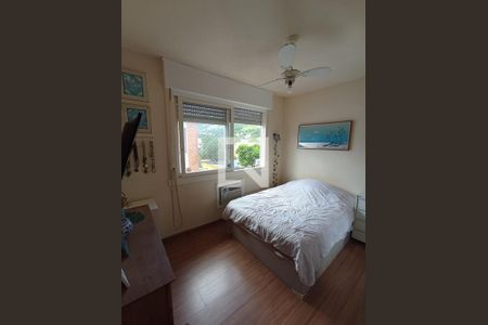 Quarto  de apartamento à venda com 1 quarto, 41m² em Jardim Ypu, Porto Alegre