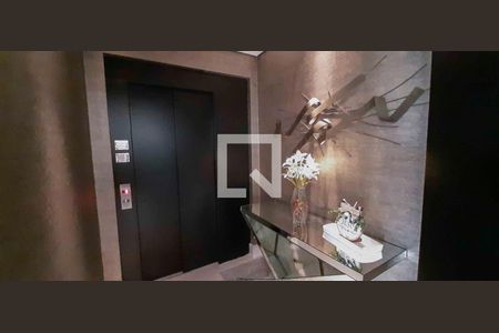 Hall de entrada de apartamento à venda com 3 quartos, 187m² em Cidade São Francisco, Osasco