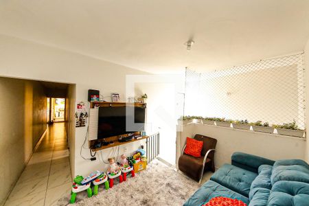 Casa para alugar com 3 quartos, 240m² em Vila Carrão, São Paulo