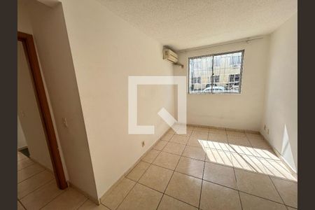 Quarto de apartamento para alugar com 1 quarto, 48m² em Anchieta, Nilópolis