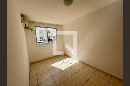 Quarto de apartamento para alugar com 1 quarto, 48m² em Anchieta, Nilópolis