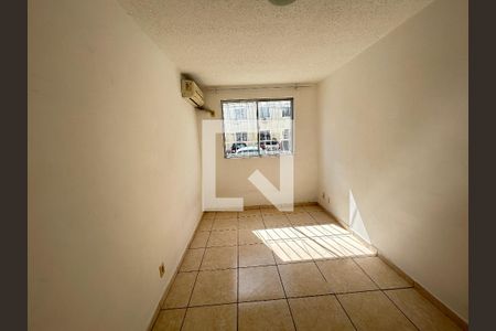 Quarto de apartamento para alugar com 1 quarto, 48m² em Anchieta, Nilópolis