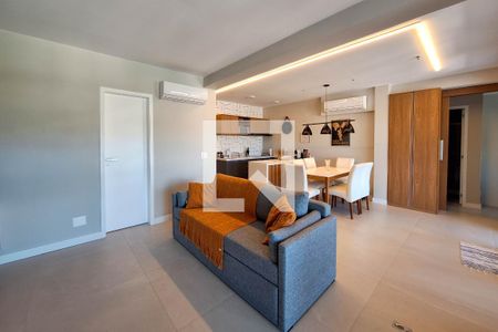 Sala de apartamento para alugar com 1 quarto, 102m² em Camboinhas, Niterói