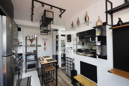 Sala / Cozinha de kitnet/studio à venda com 1 quarto, 28m² em Vila Mazzei, São Paulo