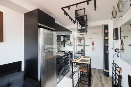 Sala / Cozinha de kitnet/studio à venda com 1 quarto, 28m² em Vila Mazzei, São Paulo