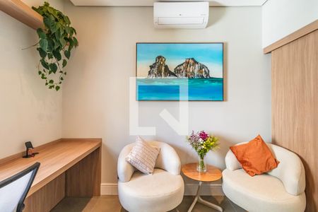 Sala de apartamento à venda com 2 quartos, 98m² em Alphaville Empresarial, Barueri
