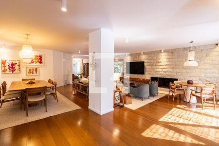 Casa à venda com 3 quartos, 550m² em Jardim Vitoria Regia (zona Oeste), São Paulo