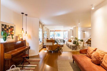 Casa à venda com 3 quartos, 550m² em Jardim Vitoria Regia (zona Oeste), São Paulo