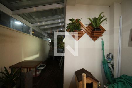 Apartamento para alugar com 3 quartos, 73m² em Jardim Caboré, São Paulo