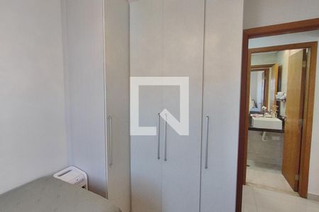 Quarto de apartamento à venda com 2 quartos, 72m² em Santa Maria, São Caetano do Sul