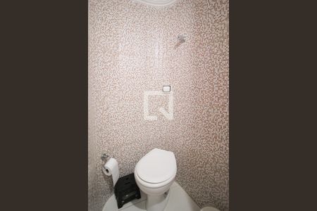 Banheiro da Suíte  de apartamento para alugar com 3 quartos, 92m² em Vila Olímpia, São Paulo